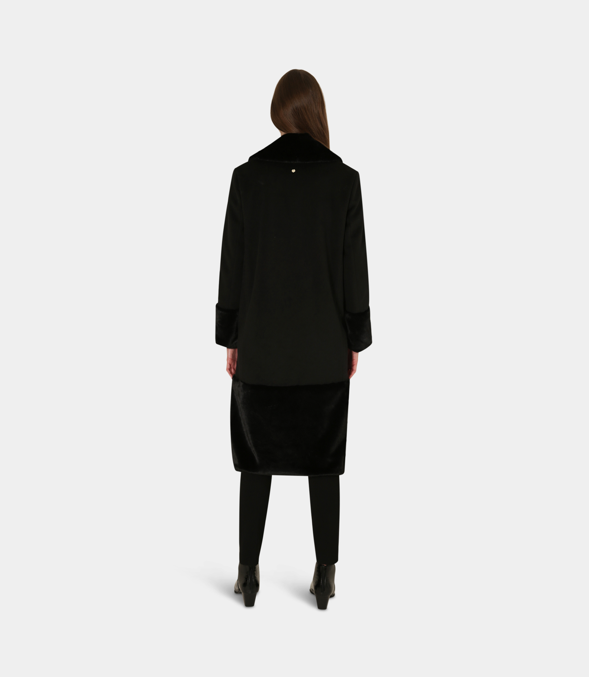 Coat with eco fur inserts - Black - Nara Milano